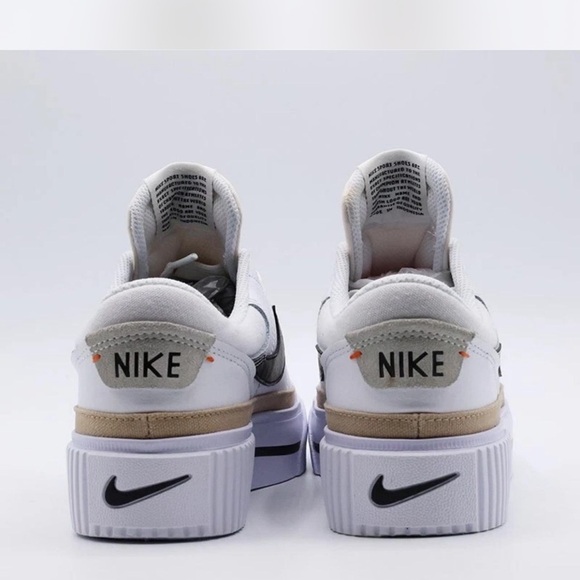 NEW !!!Nike Women's Court Legacy Lift Women
Casual Platform Shoes Sneaker - Picture 5 of 8